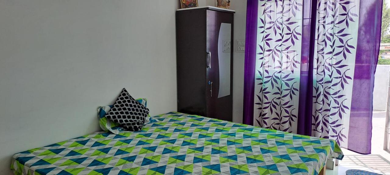 Vrinda Homestay Vrindāvan Zewnętrze zdjęcie
